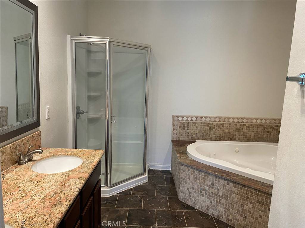 Anaheim, CA 92804,121 S DALE #103