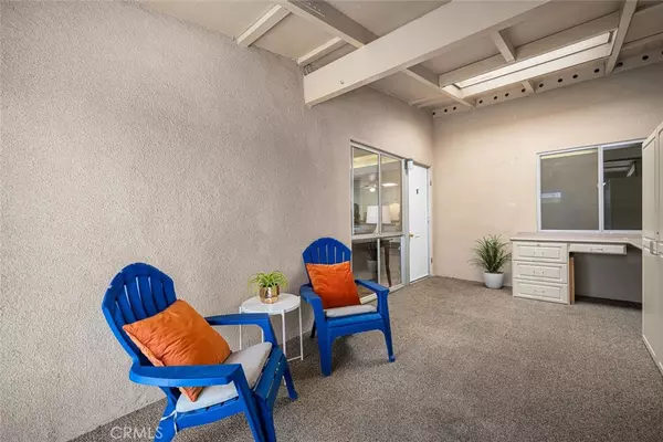 Seal Beach, CA 90740,1601 Glenview RD #64K