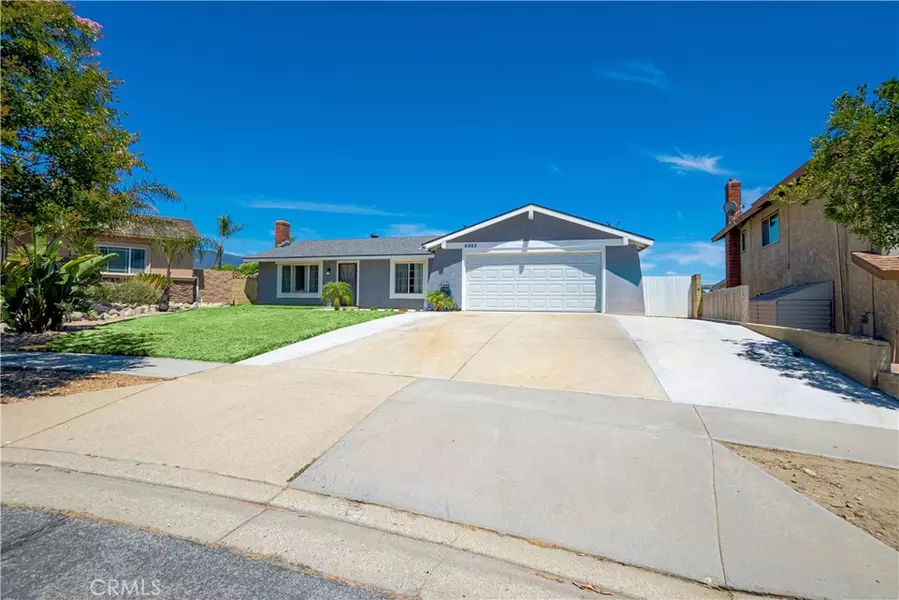 6963 Shamrock LN, Alta Loma, CA 91701