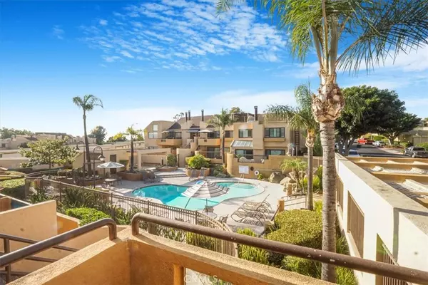 Lake Forest, CA 92630,25671 Le Parc #2