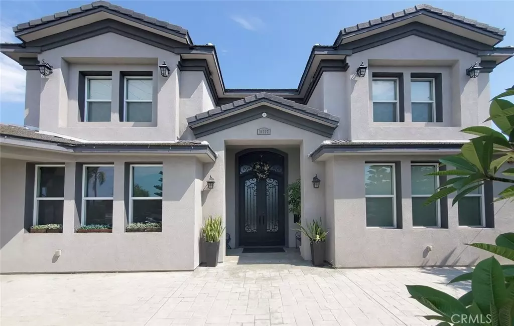 Westminster, CA 92683,14712 Davis ST