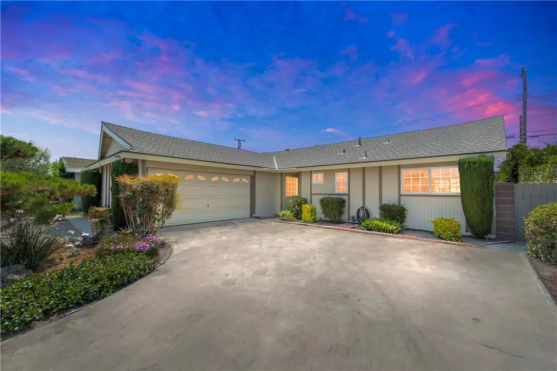 Garden Grove, CA 92845,12391 Lamplighter St