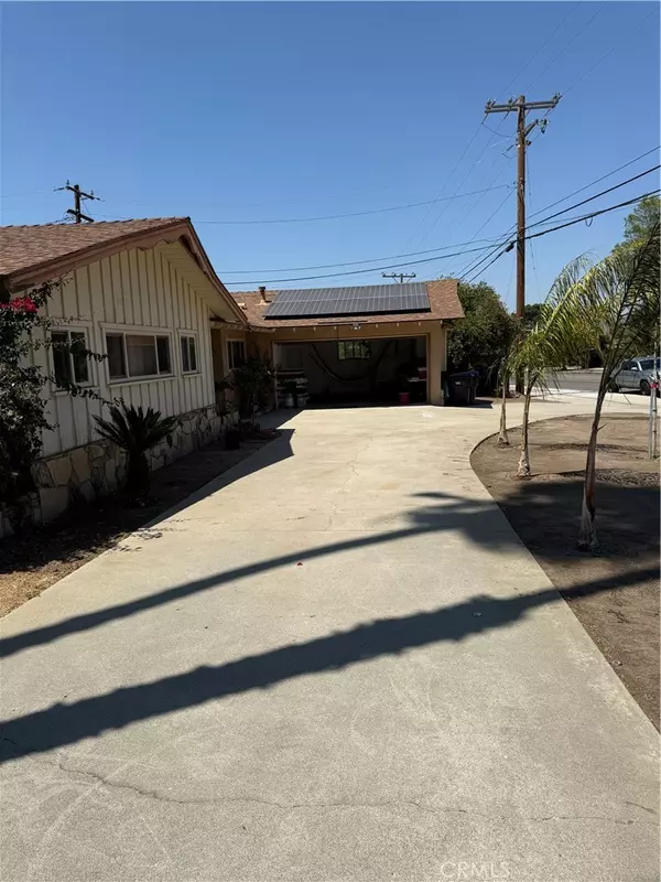 Corona, CA 92879,1710 Garretson AVE