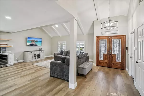 Tustin, CA 92780,17331 Anglin LN