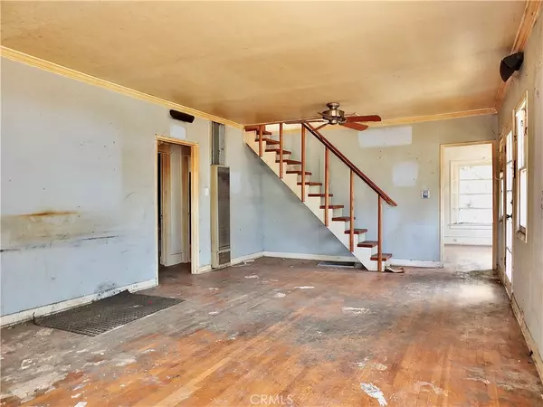 Long Beach, CA 90804,744 Gladys AVE