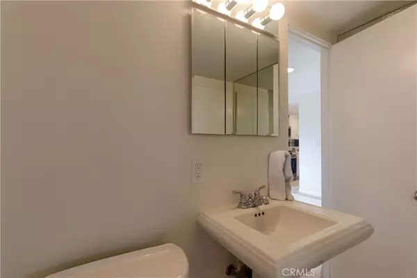 Seal Beach, CA 90740,12484 Montecito RD #484