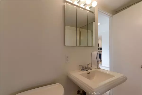 Seal Beach, CA 90740,12484 Montecito RD #484