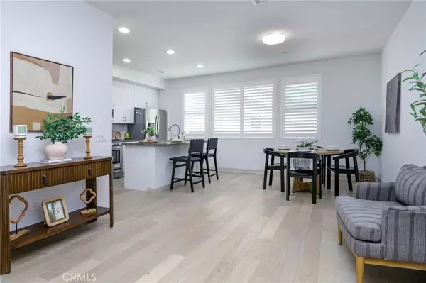 Anaheim, CA 92805,805 S Anaheim BLVD #103