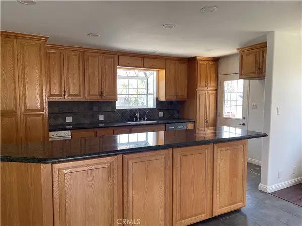 La Mirada, CA 90638,15029 Oakbury DR