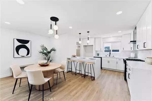 Santa Ana, CA 92704,2514 S Rita WAY
