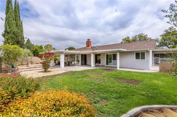 Fullerton, CA 92835,3241 La Travesia DR