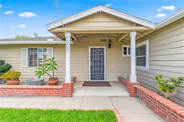 Orange, CA 92869,552 S Yorba St