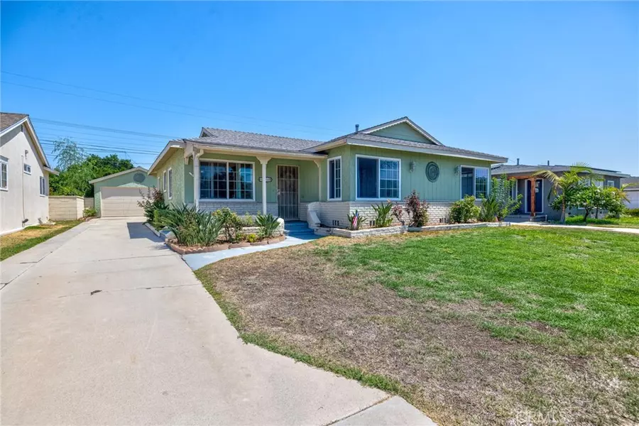 9649 Cloverwood ST, Bellflower, CA 90706