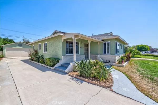 Bellflower, CA 90706,9649 Cloverwood ST