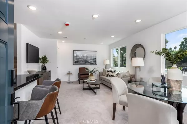 Colton, CA 92324,1142 Santo Antonio DR