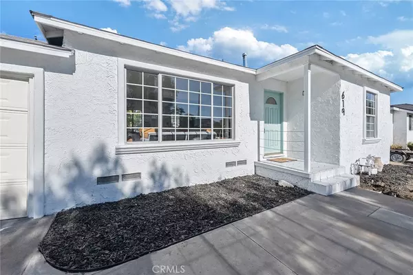 619 N Townsend ST, Santa Ana, CA 92703