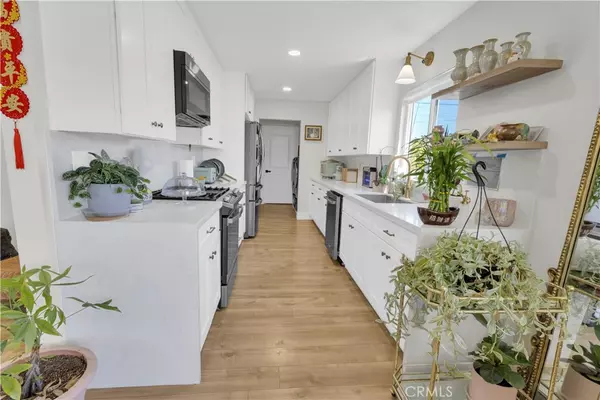 La Habra, CA 90631,220 Painter ST