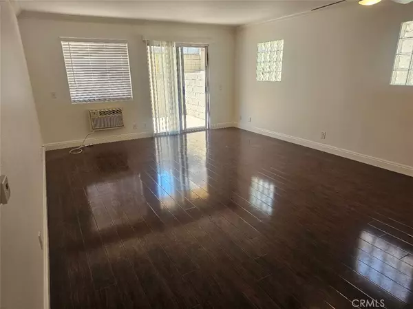 San Pedro, CA 90731,404 W 4th ST #4