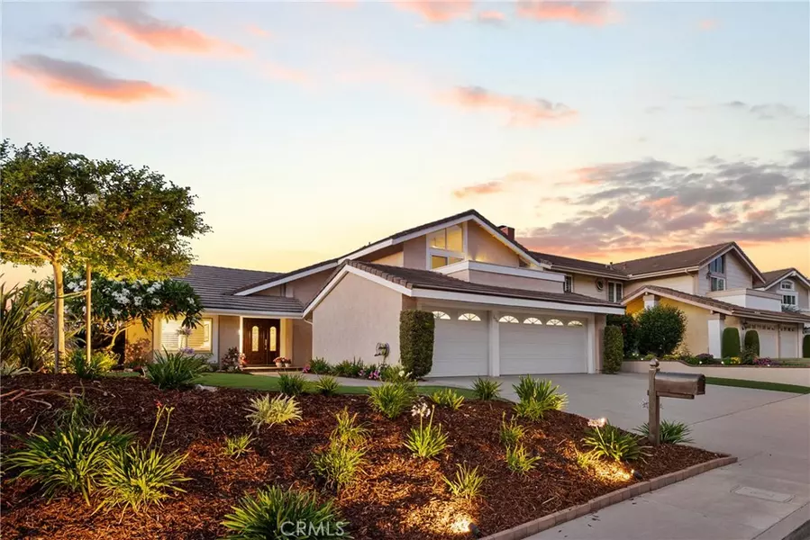 536 S Tumbleweed RD, Anaheim Hills, CA 92807