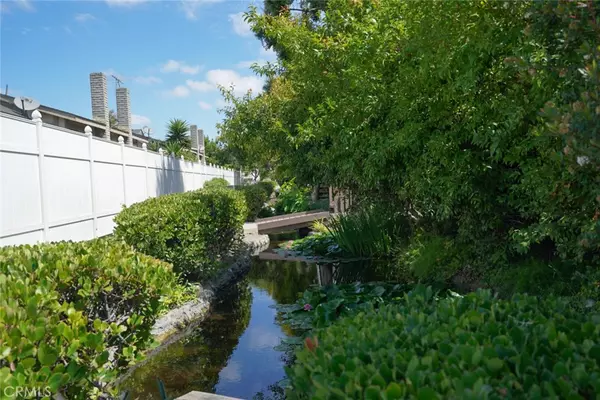 Garden Grove, CA 92844,13175 Creek View DR #F