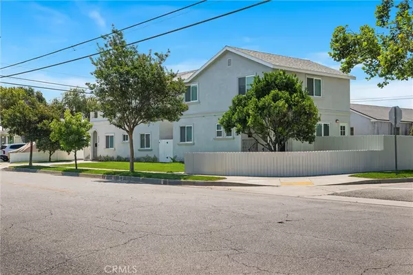 Lakewood, CA 90712,4506 Hedda ST