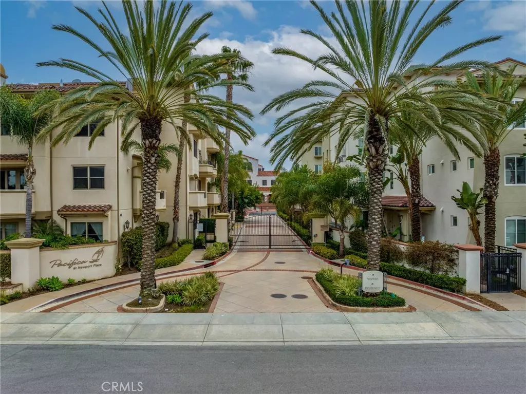 Costa Mesa, CA 92627,401 Bernard ST #406