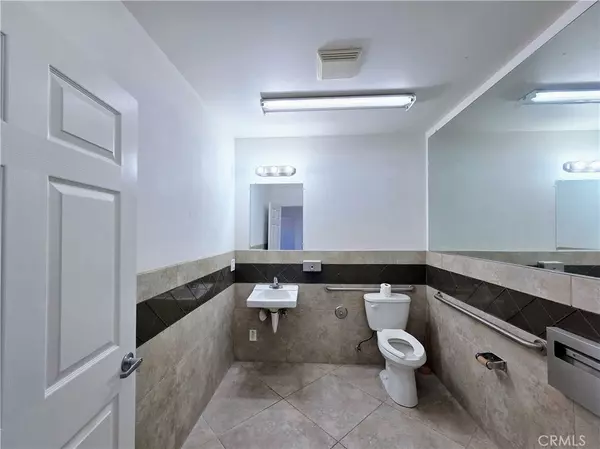 Garden Grove, CA 92845,6943 Chapman Ave