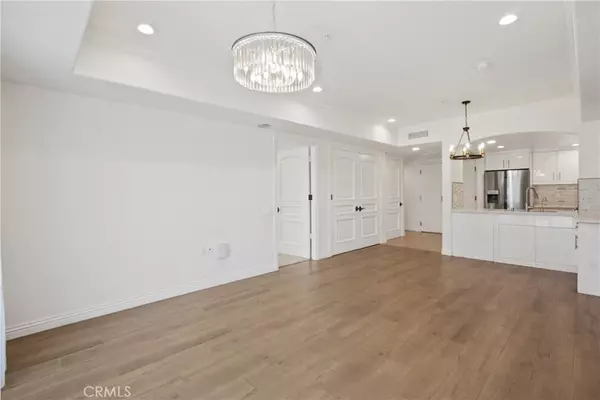 Long Beach, CA 90813,1598 Long Beach BLVD #207