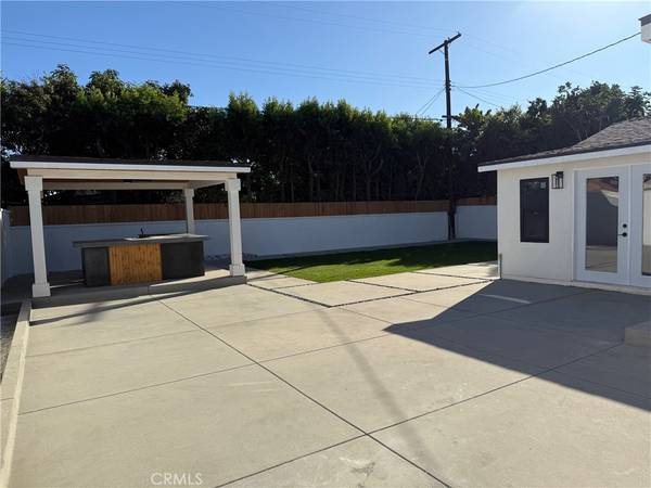 Downey, CA 90241,9044 Bigby ST