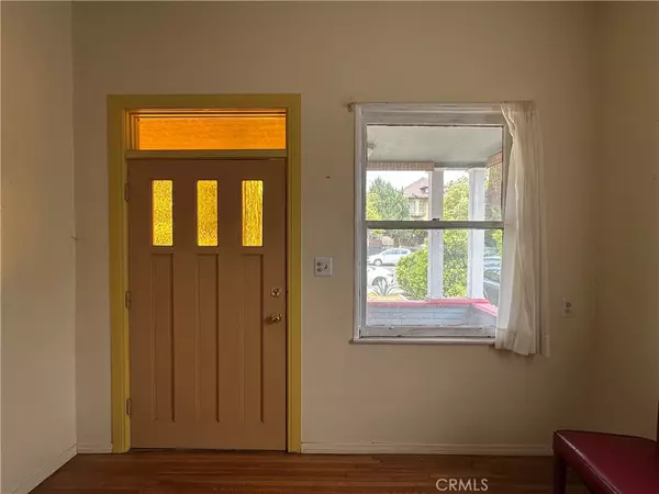 Los Angeles, CA 90042,6426 Garvanza AVE