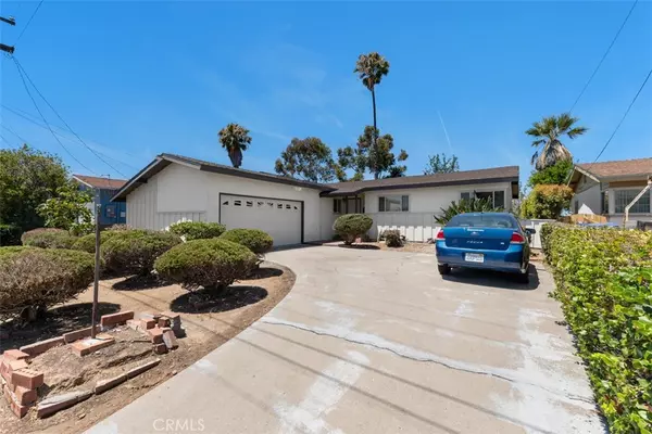 San Diego, CA 92102,1828 Oakshire CT