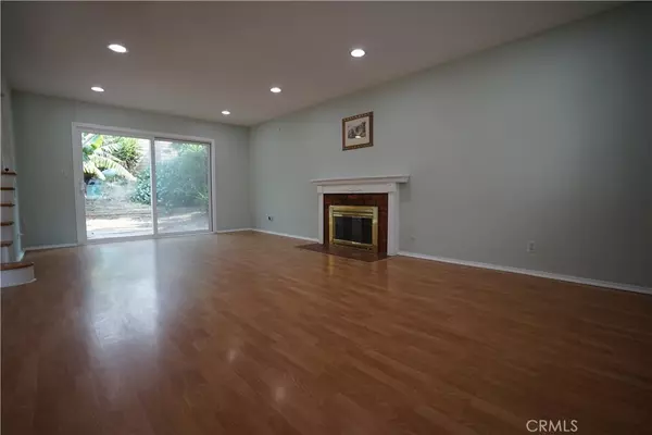 Simi Valley, CA 93065,2355 E Alden ST