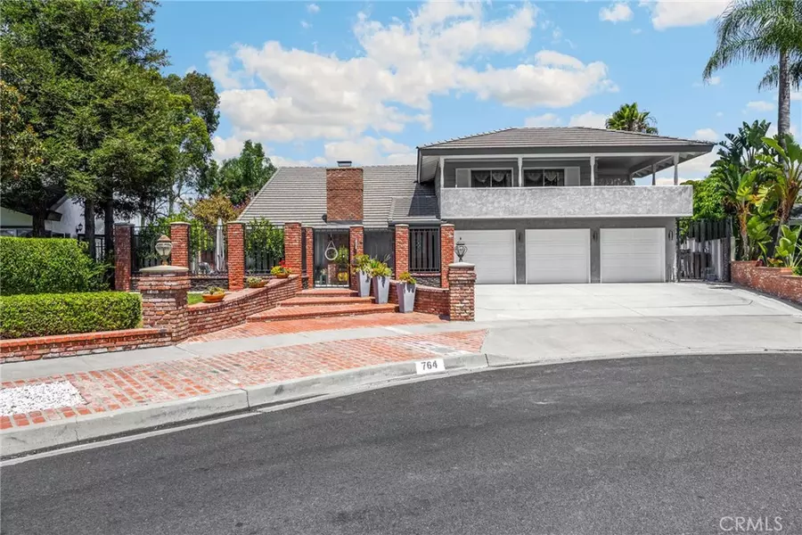 764 N Malden AVE, Fullerton, CA 92832