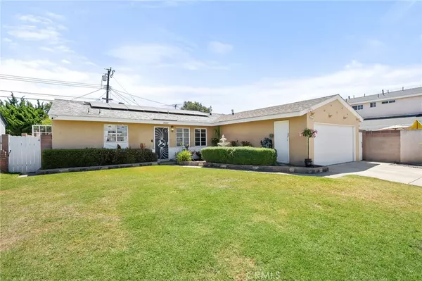 10402 Lorraine Ln, Cypress, CA 90630