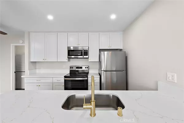 Linda Vista, CA 92111,6679 Unit 22 Linda Vista Road #22