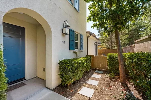 228 Borrego, Irvine, CA 92618