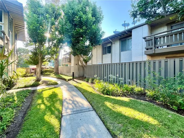 Torrance, CA 90502,20506 S Vermont AVE #57