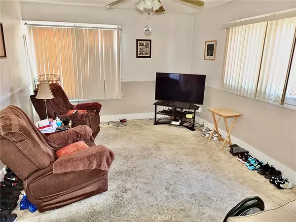 Long Beach, CA 90813,1765 Linden AVE