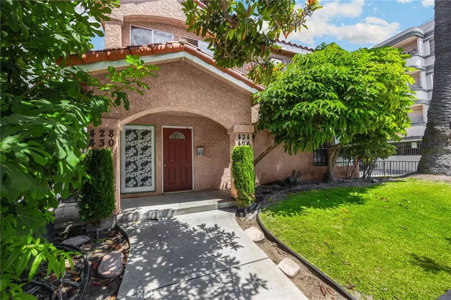 426 Daisy AVE, Long Beach, CA 90802