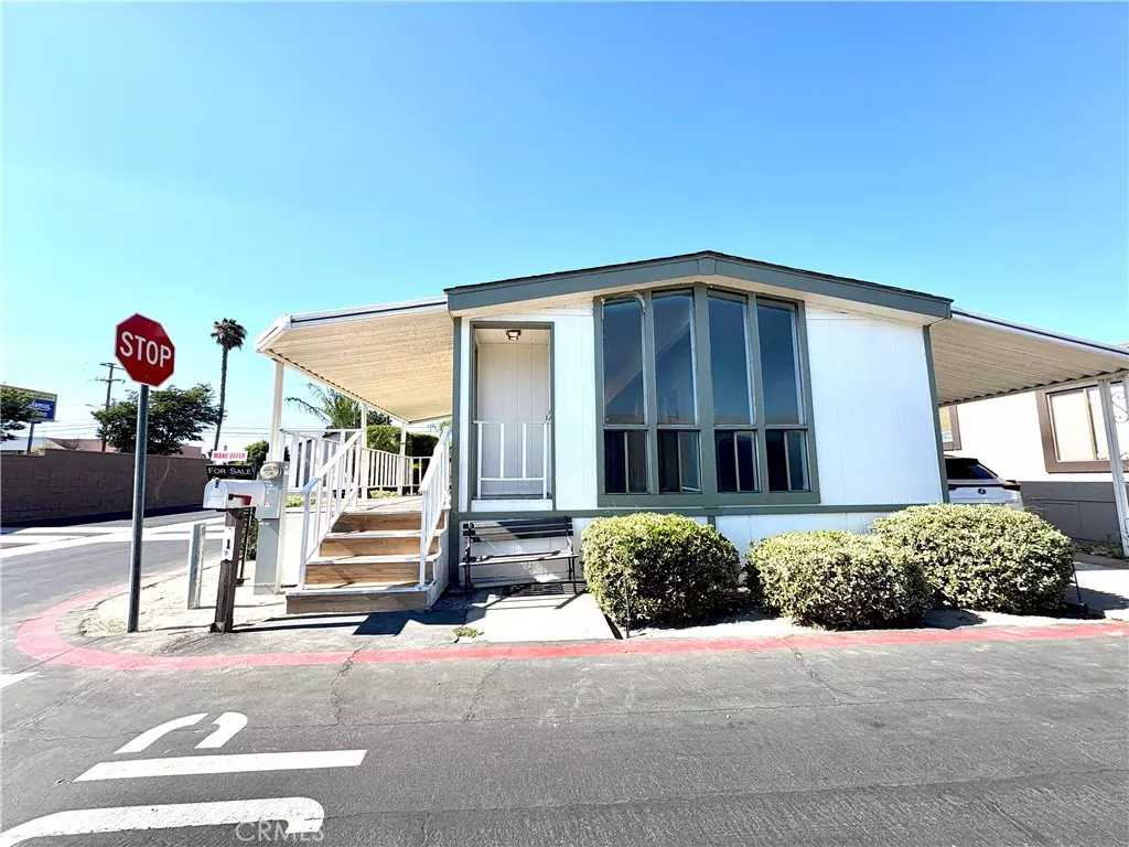 Garden Grove, CA 92843,10866 Westminster AVE #1