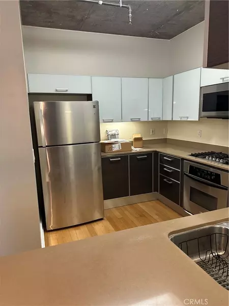 645 W 9th ST #428, Los Angeles, CA 90015