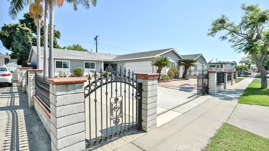Santa Ana, CA 92704,5313 W Ballast AVE