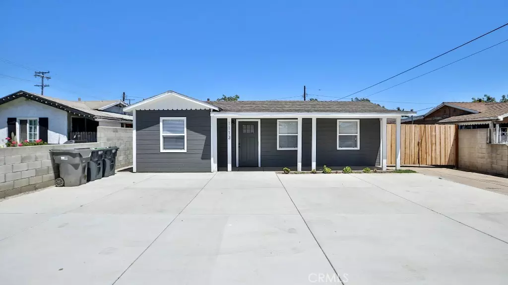 Santa Ana, CA 92704,1113 S Golden West AVE