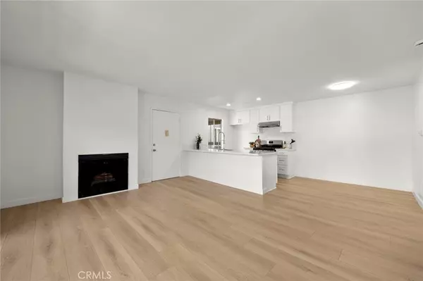 Santa Ana, CA 92704,2835 S Fairview ST #H
