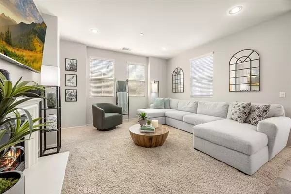 Eastvale, CA 91752,6272 Cristal LN