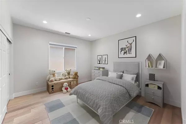 Fullerton, CA 92835,2580 Pearblossom ST