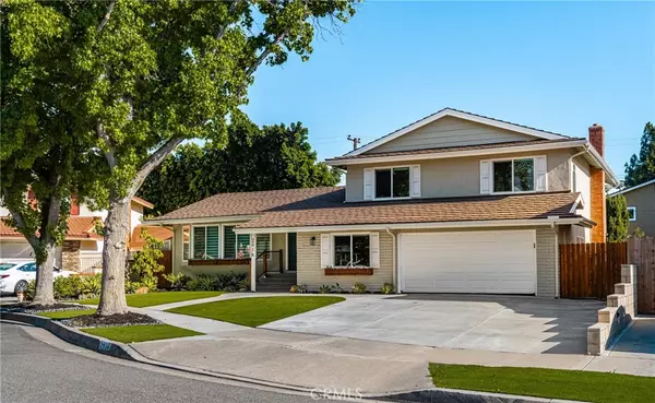2916 E Trenton AVE, Orange, CA 92867