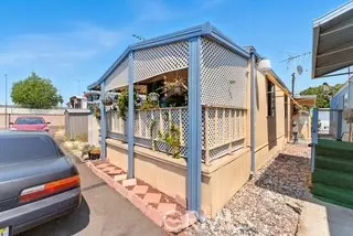4985 Oregon AVE, Long Beach, CA 90805