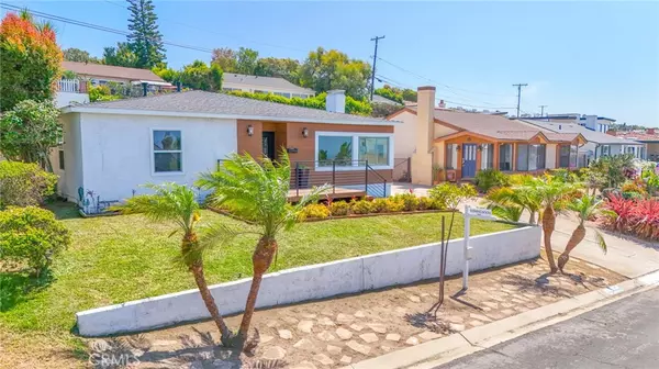 Redondo Beach, CA 90277,204 Via Colusa
