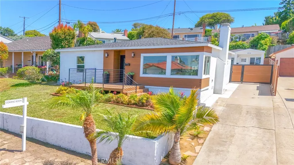 Redondo Beach, CA 90277,204 Via Colusa